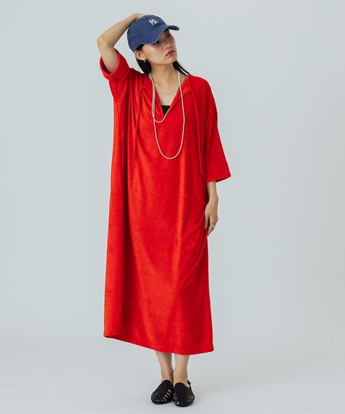 ROSE BUD（ローズバッド）の「H/H LONG DRESS（ワンピース・レディース・ブラック/レッド/ベージュ・S/M）」の9枚目の写真