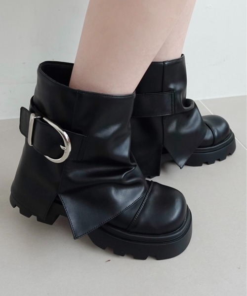 RODEO CROWNS WIDE BOWL（ロデオクラウンズワイドボウル）の「カバーショートブーツ（ブーツ・レディース・ブラック/ブラウン/グレー系その他・MEDIUM/LARGE）」の2枚目の写真