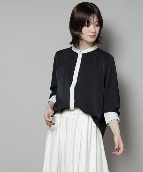 NANO universe（ナノユニバース）の「バイカラーデザインブラウス（シャツ/ブラウス・レディース・ブルー/ブラック/ホワイト・FREE）」の2枚目の写真