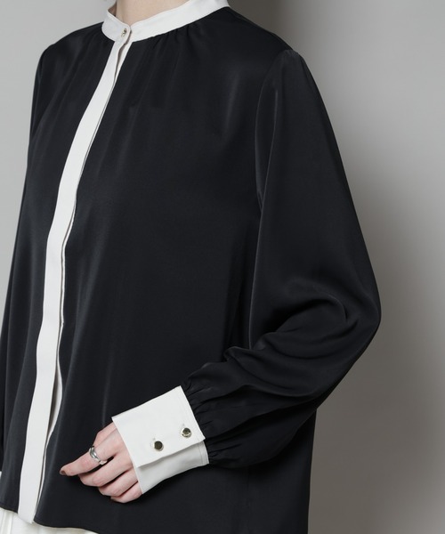 NANO universe（ナノユニバース）の「バイカラーデザインブラウス（シャツ/ブラウス・レディース・ブルー/ブラック/ホワイト・FREE）」の13枚目の写真