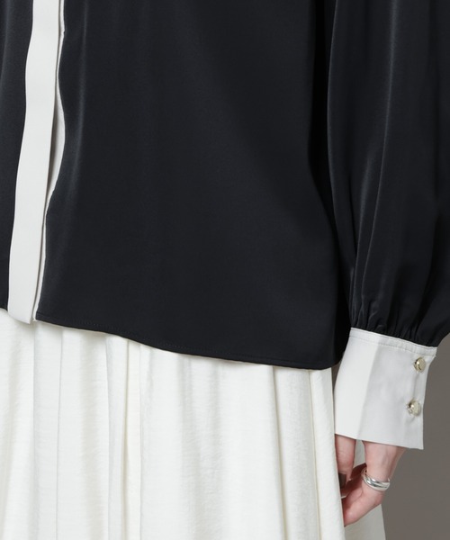 NANO universe（ナノユニバース）の「バイカラーデザインブラウス（シャツ/ブラウス・レディース・ブルー/ブラック/ホワイト・FREE）」の14枚目の写真