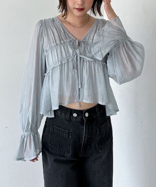 archives（アルシーヴ）の「楊柳シャーリングショートブラウス（シャツ/ブラウス・レディース・アイボリー/ブラック/ブラウン/グレー・MEDIUM）」の7枚目の写真