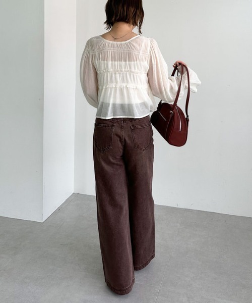 archives（アルシーヴ）の「楊柳シャーリングショートブラウス（シャツ/ブラウス・レディース・アイボリー/ブラック/ブラウン/グレー・MEDIUM）」の19枚目の写真