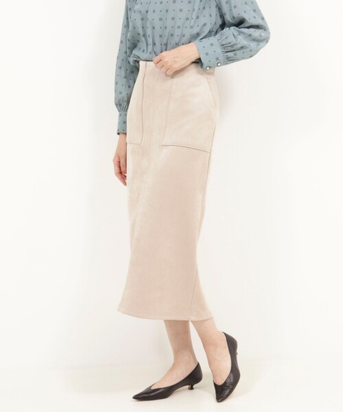 MICO COULIER(ミコクリエ)の「マシュマロスウェードタイトスカート(スカート・レディース・チャコールグレー/グレイッシュベージュ/ピンク・36/38)」の3枚目の写真