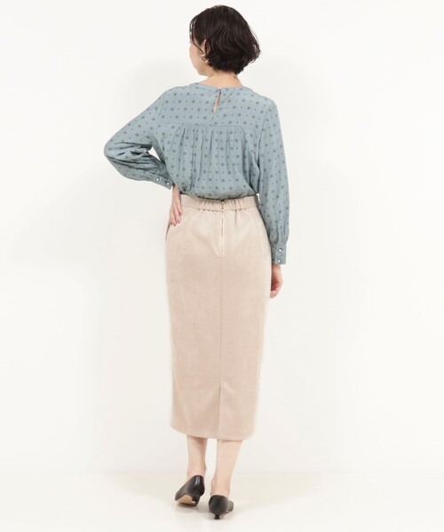 MICO COULIER(ミコクリエ)の「マシュマロスウェードタイトスカート(スカート・レディース・チャコールグレー/グレイッシュベージュ/ピンク・36/38)」の22枚目の写真