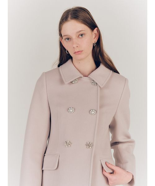 LILY BROWN（リリーブラウン）の「[L.B CANDY STOCK]ダブルビジューミディコート（チェスターコート・レディース・アイボリー/ブラック・0/1）」の4枚目の写真