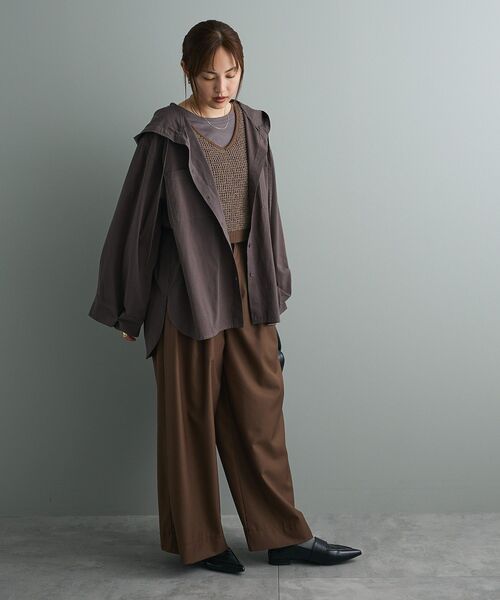 CRAFT STANDARD BOUTIQUE(クラフトスタンダードブティック)の「フーディーオーバーサイズシャツ(シャツ/ブラウス・レディース・サックスブルー/ライトベージュ/チャコールグレー・FREE)」の9枚目の写真
