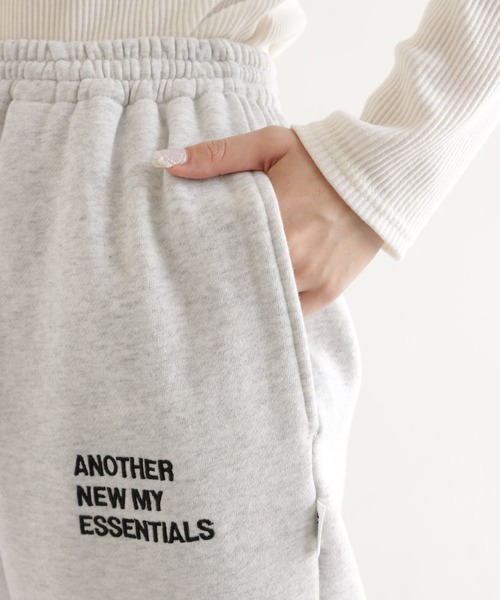 ANME（アンメ）の「裏起毛ロゴ刺繍ANMEスウェットパンツ（スウェットパンツ・レディース・ブラック/ブラウン/オフホワイト/オートミール・L/M/XXL/XL）」の14枚目の写真
