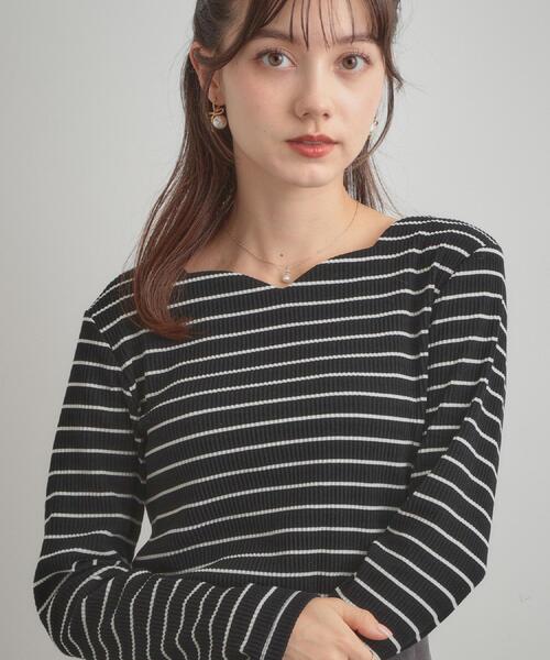 couture brooch（クチュールブローチ）の「【マシンウォッシャブル・通勤・大人可愛い】ハートネックテレコプルオーバー（Tシャツ/カットソー・レディース・オフホワイト/ブラック系2/ボルドー/ブラック・36/38/42/40）」の9枚目の写真