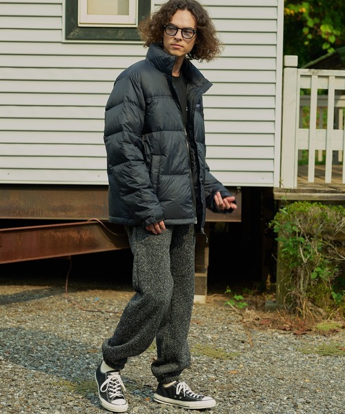 ragged mountain(ラギットマウンテン)の「【RAGGED MOUNTAIN/ラギットマウンテン】【軽量なのにしっかり保温】スタンドカラー ダウンジャケット ナイロン 袖口面ファスナー 裾ゴムスピンドル・ストッパー アウトドア タウンユース ユニセックス(ダウンジャケット/コート・メンズ・ターコイズブルー/チャコールグレー/ブラック・MEDIUM/LARGE/X-LARGE)」の13枚目の写真