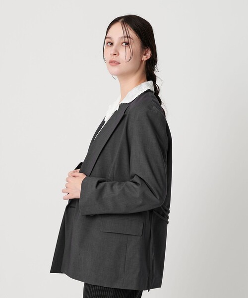 BEAUTY&YOUTH UNITED ARROWS(ビューティーアンドユースユナイテッドアローズ)の「バックレースアップ ダブルジャケット(テーラードジャケット・レディース・ダークグレー/オリーブ・M/S/XS)」の6枚目の写真