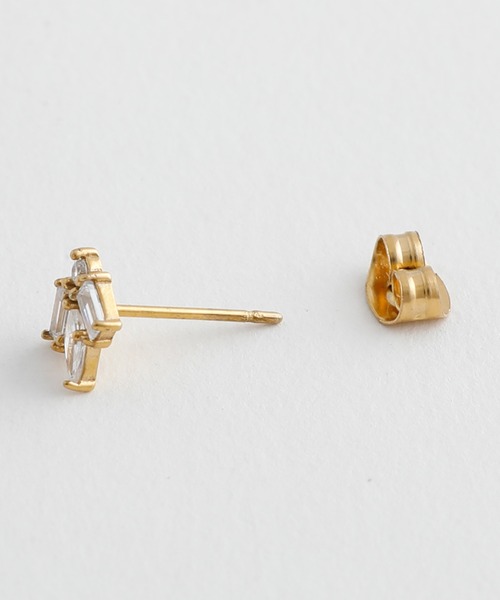 JewCas（ジュアキャス）の「【金属アレルギー対応ノットアレプラス】プリズムピアス[NOP0138]（ピアス（両耳用）・レディース・シルバー/ゴールド・FREE）」の5枚目の写真