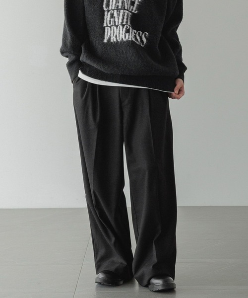 LOWRYS FARM（ローリーズファーム）の「【LFM(U)】キモウワイドタックスラックスパンツ　 601661（スラックス・メンズ・ブラウン/ブラック・MEDIUM/LARGE）」の2枚目の写真