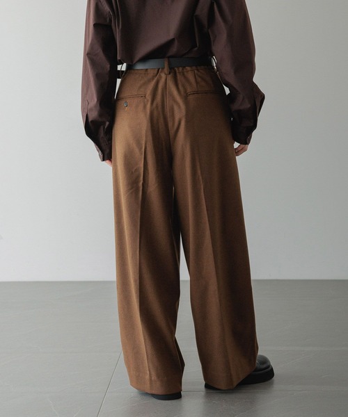 LOWRYS FARM（ローリーズファーム）の「【LFM(U)】キモウワイドタックスラックスパンツ　 601661（スラックス・メンズ・ブラウン/ブラック・MEDIUM/LARGE）」の12枚目の写真