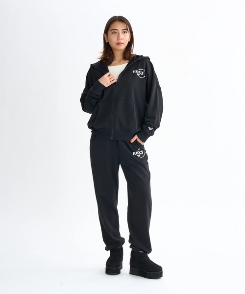 ROXY（ロキシー）の「JIVY ZIP HOODIE /ロキシーロゴワンポイントドロップショルダージップアップフーディー・パーカー（パーカー・レディース・ブラック/ナチュラル/ブラウン・SMALL/MEDIUM/LARGE）」の7枚目の写真