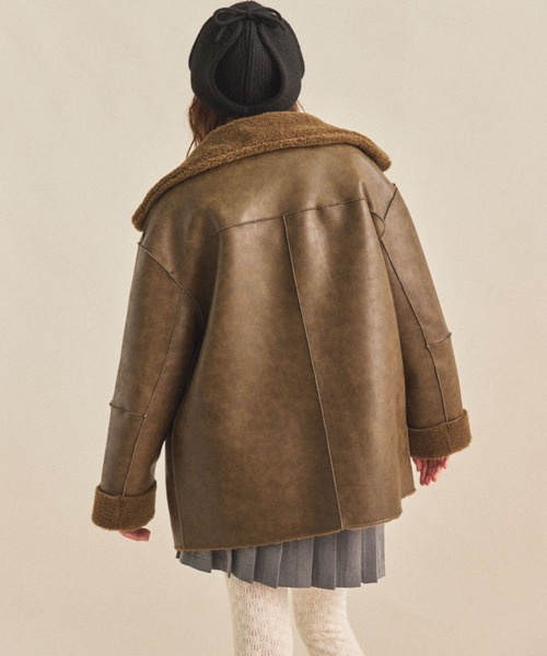 MIRROR STOKE（ミラーストーク）の「【ZOZO限定】BOA REVERSIBLE MOUTON JACKET/ボアリバーシブルムートンジャケット（その他アウター・レディース・ダークブラウン/カーキ・MEDIUM）」の7枚目の写真