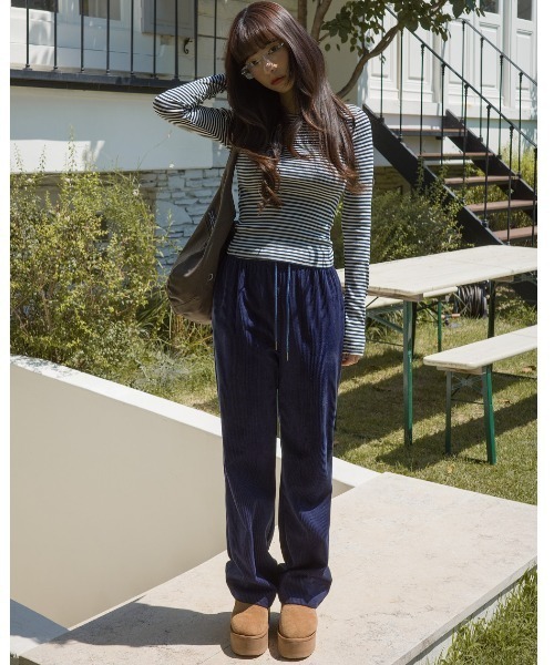 muahmuah(ムーアムーア)の「A'GEM/9 × .kom 『muah muah/ムーアムーア』 LOGO STITCH VELVET TRAINING PANTS/ベルベット ロゴ ステッチパンツ(スウェットパンツ・レディース・ネイビー/ピンク/グレー/ブラック・FREE)」の22枚目の写真