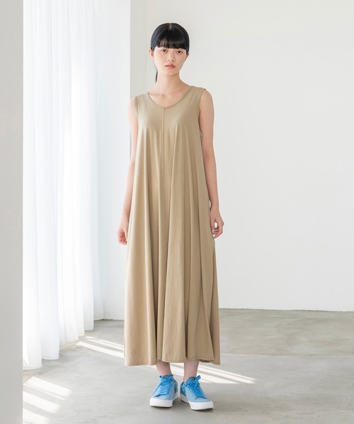 sneeuw（スニュウ）の「レースアップワンピース（ワンピース・レディース・ベージュ/グリーン・1/2）」の3枚目の写真