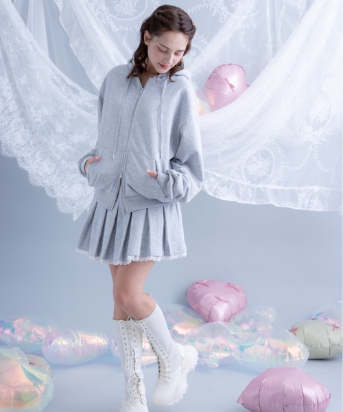Poika(ポイカ)の「レースプリーツスウェットスカート(スカート・レディース・ホワイト/グレー・SMALL/MEDIUM)」の8枚目の写真