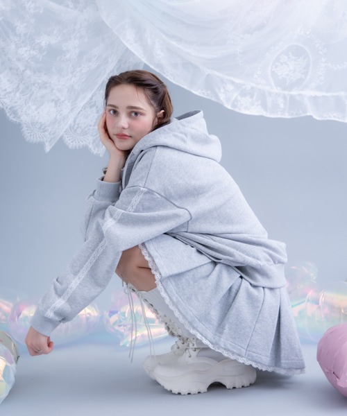 Poika(ポイカ)の「レースプリーツスウェットスカート(スカート・レディース・ホワイト/グレー・SMALL/MEDIUM)」の15枚目の写真
