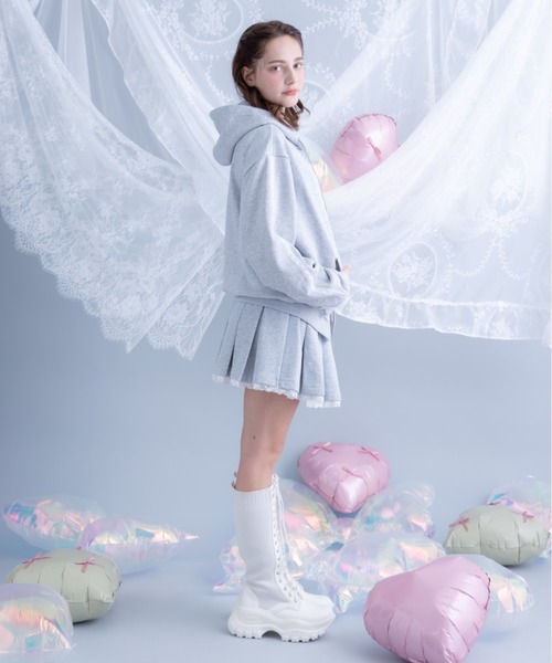Poika(ポイカ)の「レースプリーツスウェットスカート(スカート・レディース・ホワイト/グレー・SMALL/MEDIUM)」の10枚目の写真
