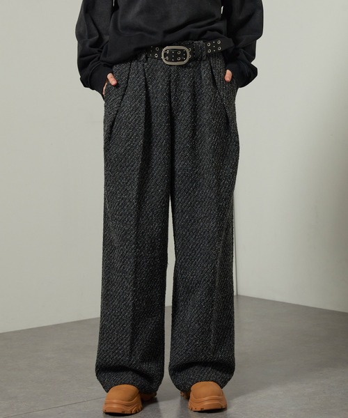 Alfred Alex(アルフレッドアレックス)の「【Alfred Alex】ヘビータックツイードワイドストレートパンツ(スラックス・メンズ・チャコール/グレー・M/S/L)」の2枚目の写真