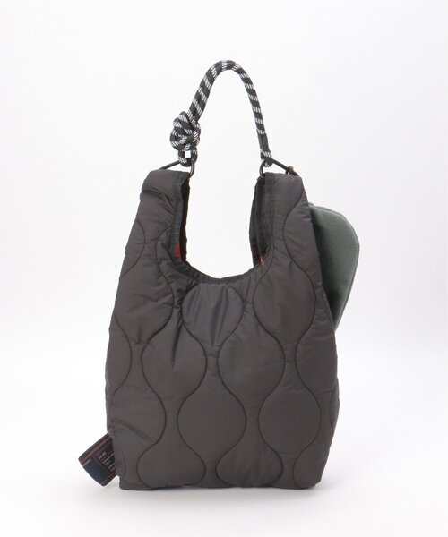 notch.(ノッチ)の「柄テープキルティングマルシェBAG(トートバッグ・レディース・オフホワイト/ブルー/ブラック/オリーブ・ONESIZE)」の7枚目の写真