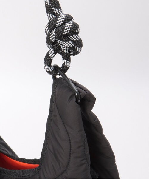 notch.(ノッチ)の「柄テープキルティングマルシェBAG(トートバッグ・レディース・オフホワイト/ブルー/ブラック/オリーブ・ONESIZE)」の11枚目の写真