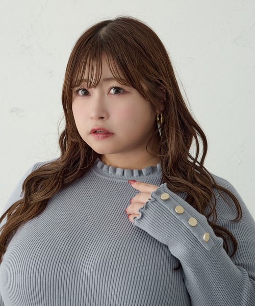 Louiosy(ルオシー)の「【大きいサイズ】袖ボタンフリルネックリブニット(ニット/セーター・レディース・オフホワイト/ブルー・4L/X-LARGE/3L)」の18枚目の写真