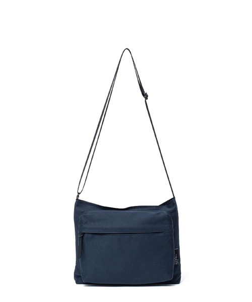 MARGARET HOWELL idea(マーガレット・ハウエルアイデア)の「MARGARET HOWELL idea(マーガレット・ハウエル アイデア) Weather proof サコッシュ(ショルダーバッグ・メンズ・ブラック/カーキ/ネイビー・FREE)」の3枚目の写真
