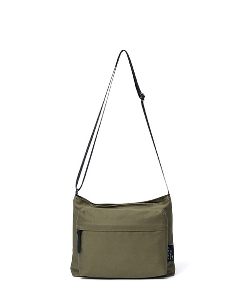 MARGARET HOWELL idea(マーガレット・ハウエルアイデア)の「MARGARET HOWELL idea(マーガレット・ハウエル アイデア) Weather proof サコッシュ(ショルダーバッグ・メンズ・ブラック/カーキ/ネイビー・FREE)」の2枚目の写真
