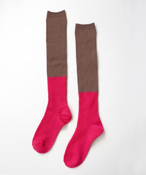 TAWARA(タワラ)の「ちょびウール バイカラーリブ ルーズハイソックス(ソックス/靴下・レディース・イエロー/オレンジ/ピンク/ブルー・S)」の7枚目の写真