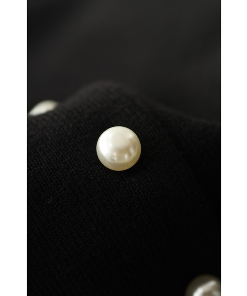 cawaii（カワイイ）の「（黒）ふっくらバルーン袖の厚手ニットカーディガン（カーディガン/ボレロ・レディース・ブラック・FREE）」の6枚目の写真