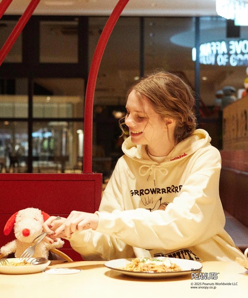 PEANUTS（ピーナッツ）の「MILKFED. × PEANUTS HOODIE（パーカー・レディース・チャコール/オフホワイト・ONE SIZE）」の9枚目の写真