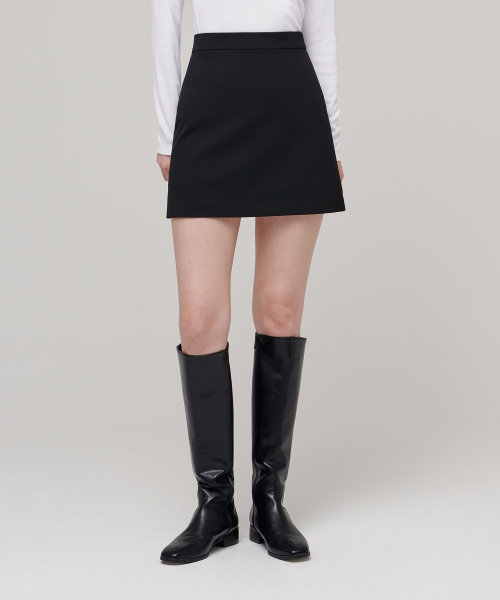 MUSINSA STANDARD WOMAN（ムシンサスタンダードウーマン）の「レディースベーシックミニスカート[ブラック]（スカート・レディース・その他・SMALL/MEDIUM/LARGE/X-SMALL）」の3枚目の写真