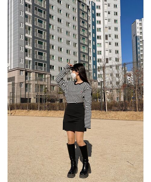 MUSINSA STANDARD WOMAN（ムシンサスタンダードウーマン）の「レディースベーシックミニスカート[ブラック]（スカート・レディース・その他・SMALL/MEDIUM/LARGE/X-SMALL）」の19枚目の写真