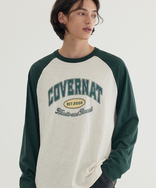 COVERNAT（カバーナット）の「[SOOBIN着用] RAGLAN ARCH LOGO LONG SLEEVE（Tシャツ/カットソー・メンズ・グリーン/ネイビー・X-LARGE/LARGE/MEDIUM/SMALL）」の6枚目の写真