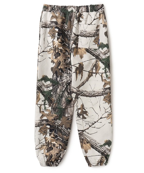 atmos(アトモス)の「atmos Embroidery Classic Logo Sweat Pants / アトモス エンブロイダリー クラシック ロゴ スウェット パンツ(その他パンツ・メンズ・ブラック系その他/ブラック/ベージュ系その他・S/M/L/XL/XXL)」の8枚目の写真