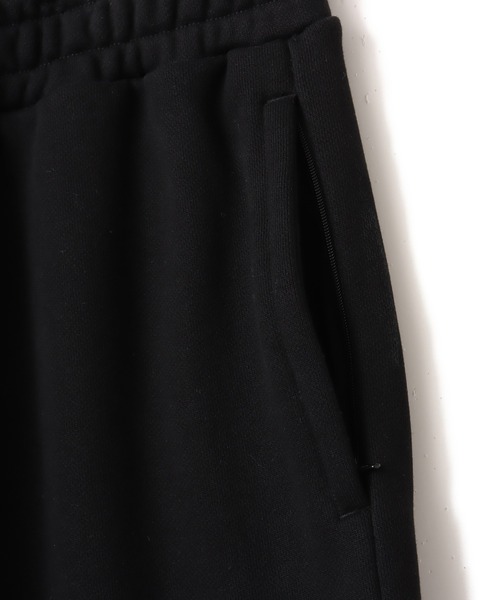 atmos(アトモス)の「atmos Embroidery Classic Logo Sweat Pants / アトモス エンブロイダリー クラシック ロゴ スウェット パンツ(その他パンツ・メンズ・ブラック系その他/ブラック/ベージュ系その他・S/M/L/XL/XXL)」の19枚目の写真