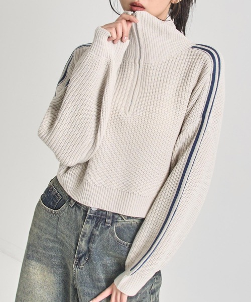 ANAP(アナップ)の「ハーフジップ ライン デザイン ニット トップス(ニット/セーター・レディース・ライトブルー/ブラウン/グレー・F)」の2枚目の写真