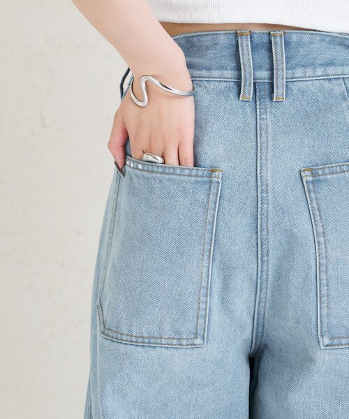 mystic（ミスティック）の「スタッズデニム（デニムパンツ・レディース・オフホワイト/ブルー系その他・0/1/2）」の3枚目の写真