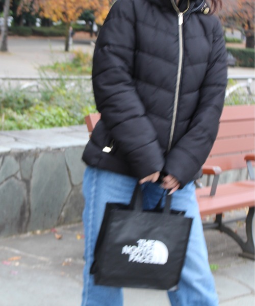 THE NORTH FACE（ザノースフェイス）の「【THE NORTH FACE/ザノースフェイス】ショッパーバッグXS(SHOPPER　BAG　XS）（エコバッグ/サブバッグ・レディース・ブラック・ONESIZE）」の2枚目の写真