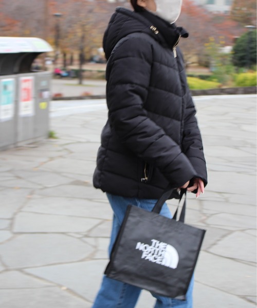 THE NORTH FACE（ザノースフェイス）の「【THE NORTH FACE/ザノースフェイス】ショッパーバッグXS(SHOPPER　BAG　XS）（エコバッグ/サブバッグ・レディース・ブラック・ONESIZE）」の4枚目の写真