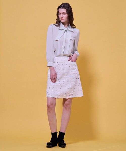TOCCA(トッカ)の「PROMISE RIBBON ROSETTE ブラウス(シャツ/ブラウス・レディース・アイボリー系/ライトグリーン系/ネイビー系・0/4)」の8枚目の写真