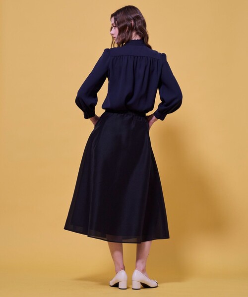 TOCCA(トッカ)の「PROMISE RIBBON ROSETTE ブラウス(シャツ/ブラウス・レディース・アイボリー系/ライトグリーン系/ネイビー系・0/4)」の21枚目の写真