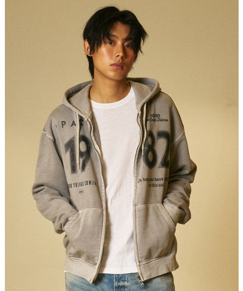 AMOU(アモウ)の「1982 Vintage Uniform hoodie zip up gray(パーカー・レディース・その他・FREE)」の14枚目の写真