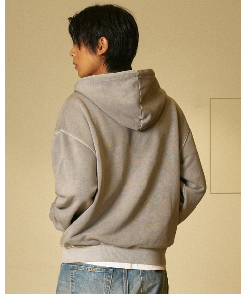 AMOU(アモウ)の「1982 Vintage Uniform hoodie zip up gray(パーカー・レディース・その他・FREE)」の4枚目の写真