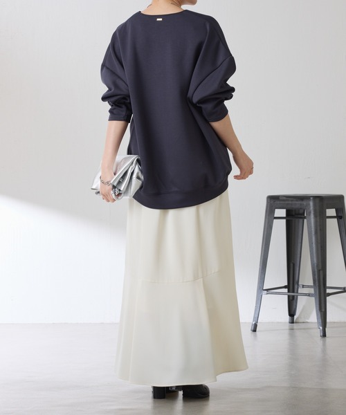 COLLAGE GALLARDAGALANTE(コラージュガリャルダガランテ)の「ポンチVカットプルオーバー/セットアップ可/WEB限定(Tシャツ/カットソー・レディース・ホワイト/チャコールグレー/ブラック・FREE)」の6枚目の写真