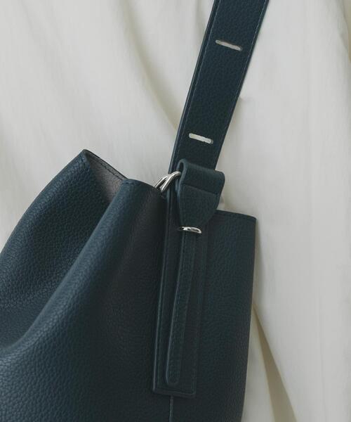 SENSE OF PLACE by URBAN RESEARCH（センスオブプレイスバイアーバンリサーチ）の「マルチショルダースクエアバッグ /肩掛け/斜め掛け/オールシーズン/ベーシック（ショルダーバッグ・レディース・ブラック/ライトベージュ/ブルー・ONE）」の22枚目の写真
