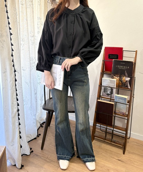 Dewlily(デューリリー)の「ふんわりシルエットで抜け感をつくる リラックスパフスリーブブラウス(シャツ/ブラウス・レディース・カーキ/ブラック/ホワイト・FREE)」の18枚目の写真